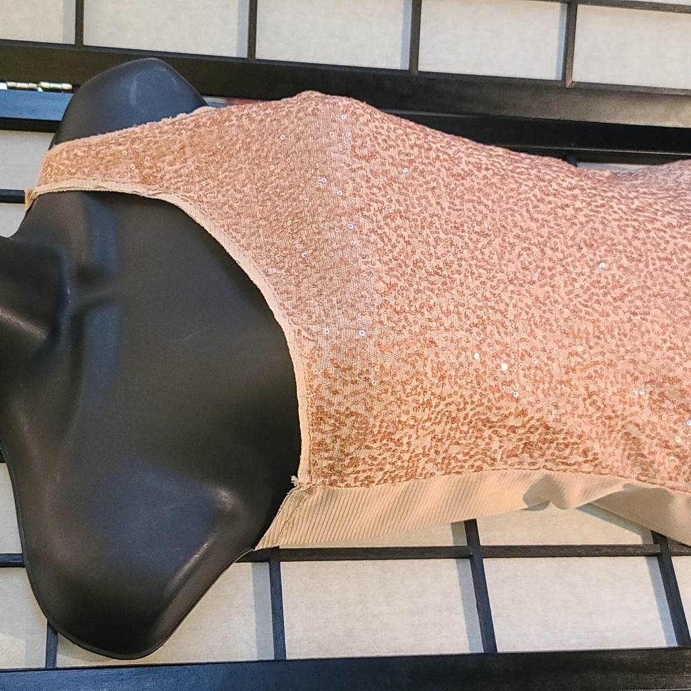 NNG Design One Shoulder Peach Sequin Top sz S/M - Picture 4 of 10